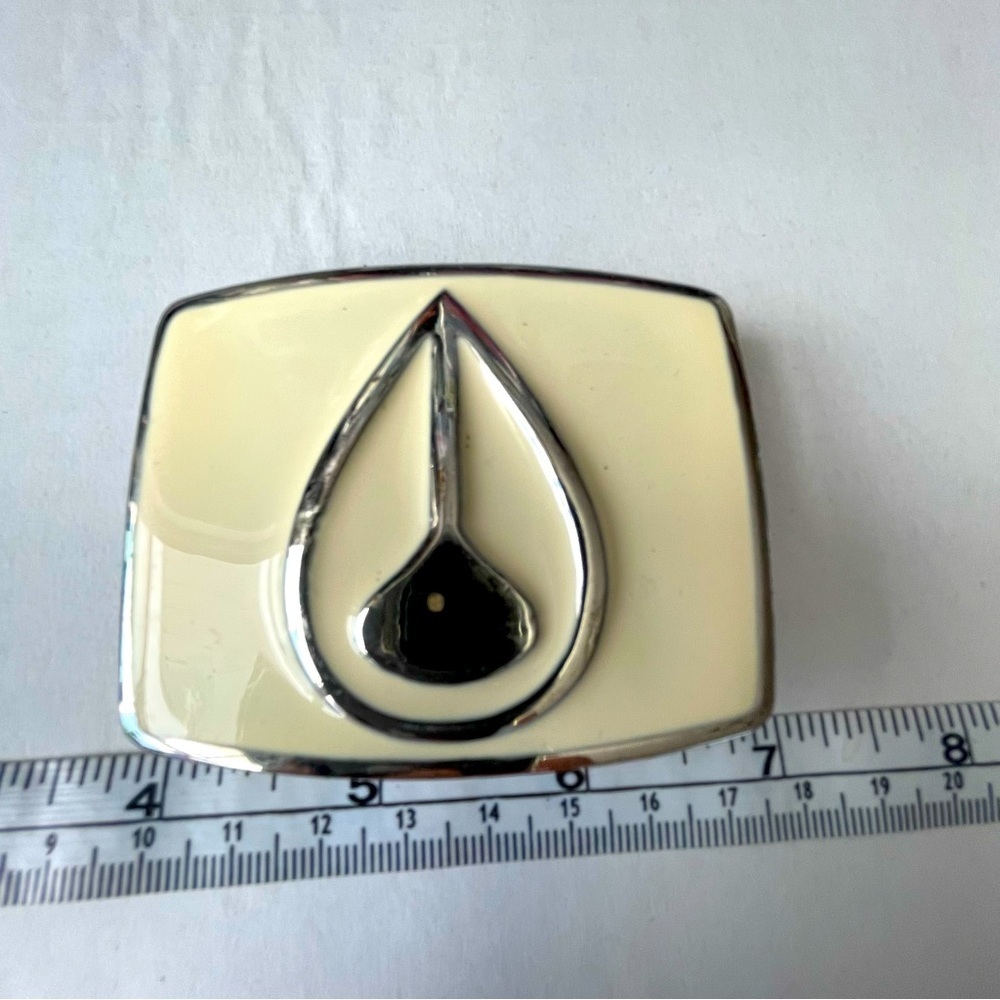 Nixon belt buckle